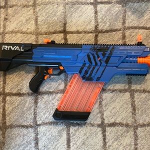Huge nerf gun rival